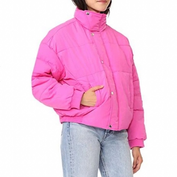 Free People Jackets & Blazers - Free people slouchy puffer coat in pink